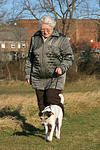 Frau mit Parson Russell Terrier / woman with PRT